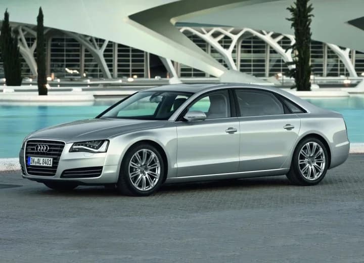 Audi A8